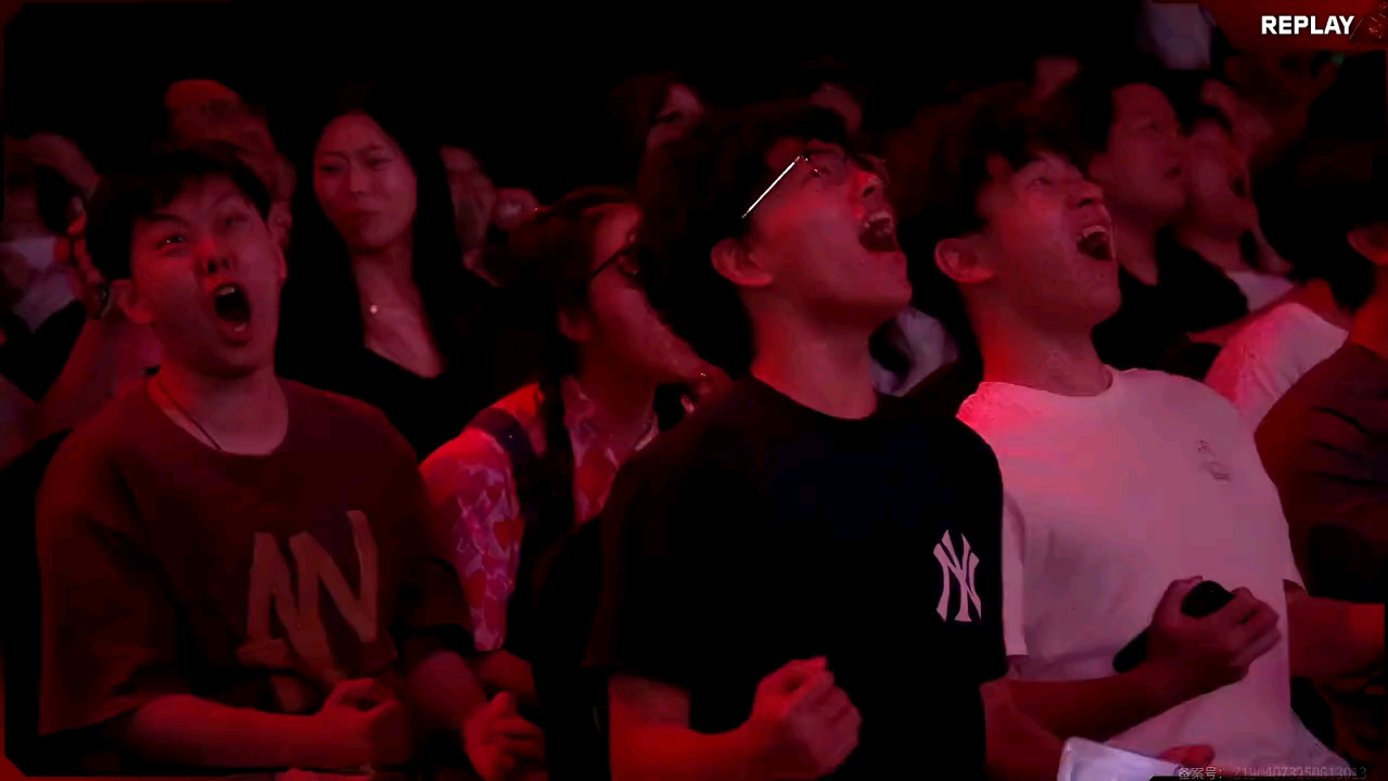 开云官网-EDG力克MAD，Inspired打出惊人五杀宿命之战全球总决赛，技惊四座