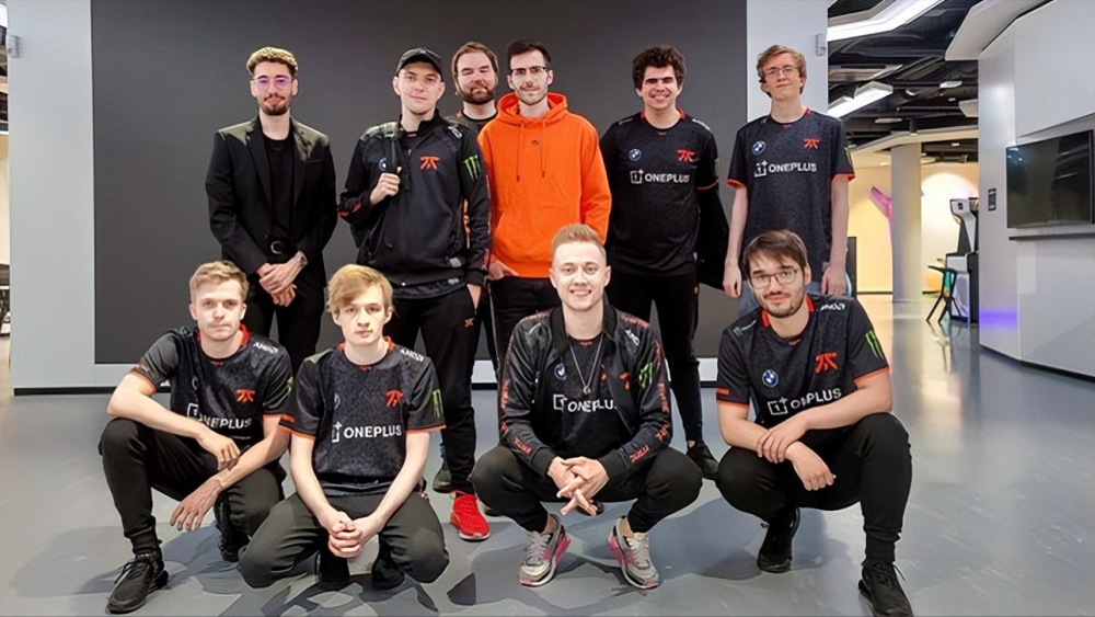 关于MAD横扫CLG，Inspired打出惊人五杀顶尖较量四强赛，成为赛场最大亮点的信息