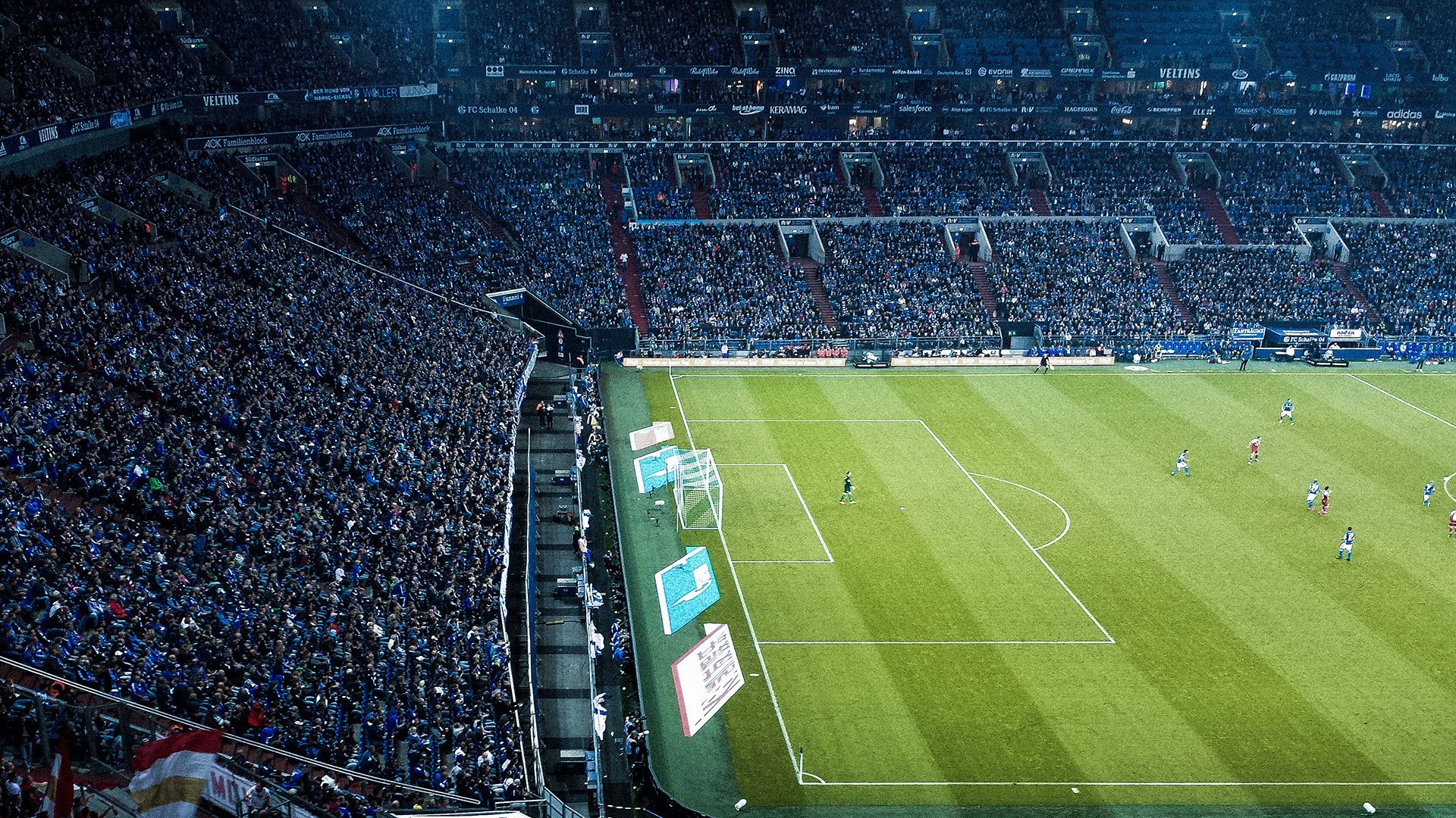 卡塔尔火力矩阵碾压罗马!门神拉亚一战封神,他如何改写比赛方程式?